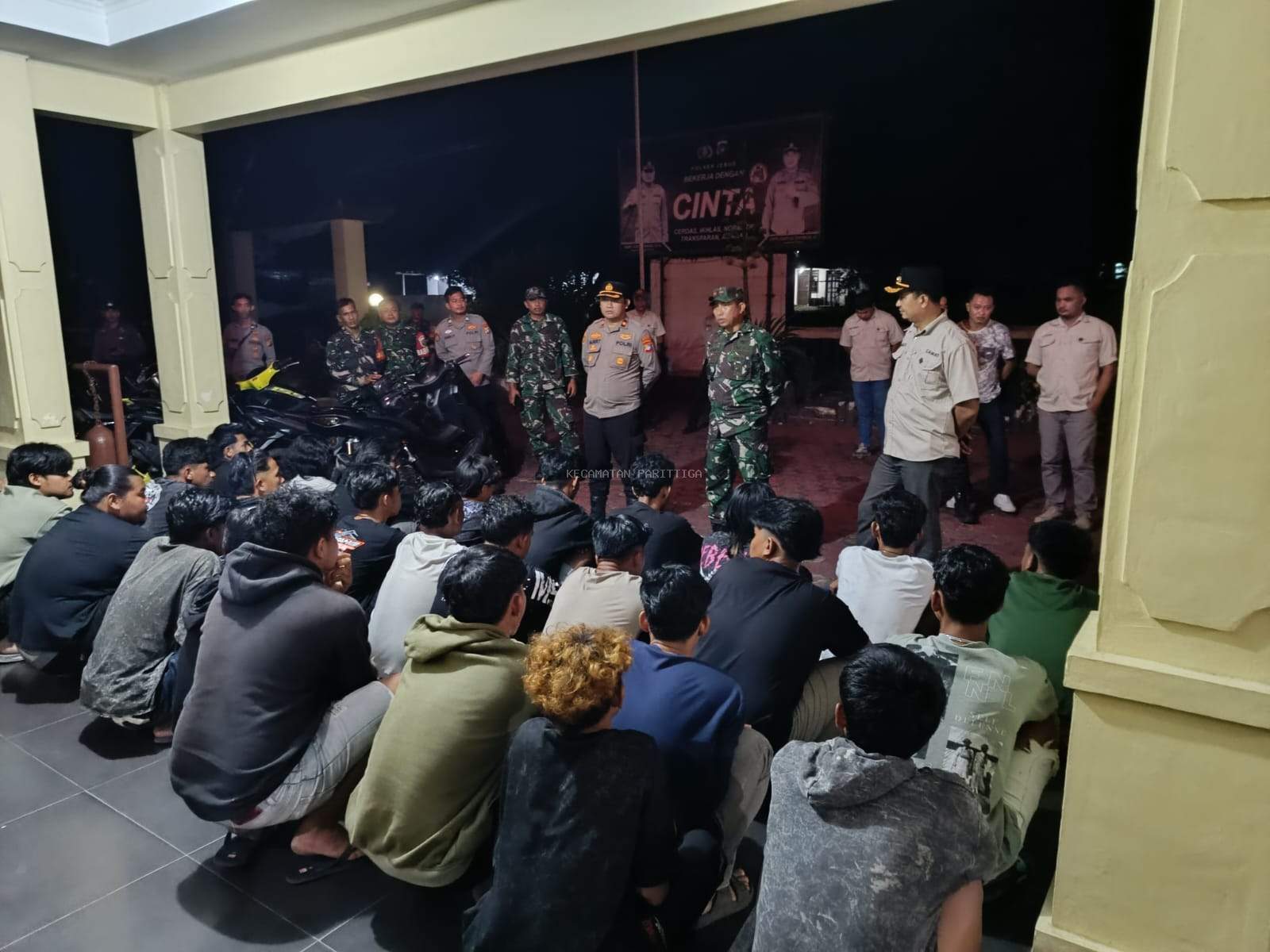 Antisipasi Aktifitas Geng Motor, Forkopimcam Parittiga Lakukan Patroli Gabungan